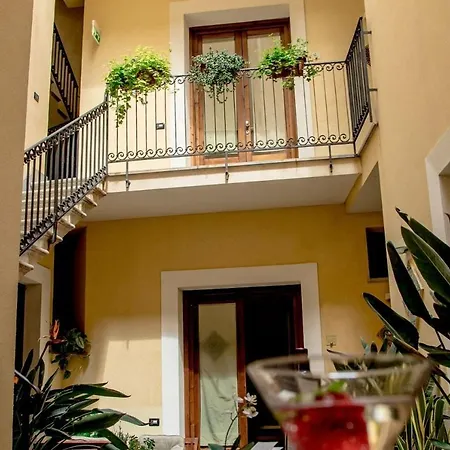 Bonito Estudio En * Trapani